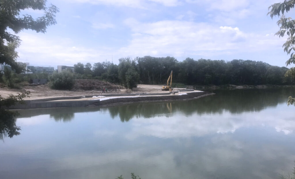 0-02-0a-0c7525ba9b82c03991dded54ffb4da3810a09de37b348dc97ab737add16a2cc6_9188dc16